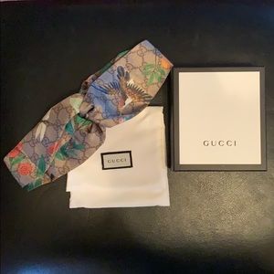 AUTHENTIC GUCCI HEADBAND